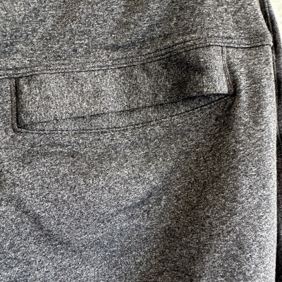 Lululemon Men’s Intent Joggers in Graphite Gray Size Medium Gym Active Fit Sweat - Picture 4 of 9